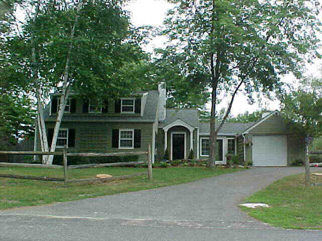 Building photograph for 138 WELLS HILL ROAD